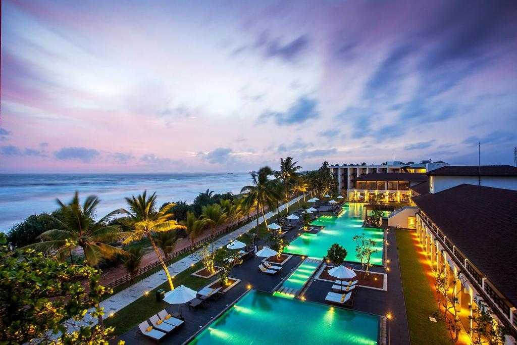 What Are the Best Honeymoon Hotels in Sri Lanka for Romantic Getaways?