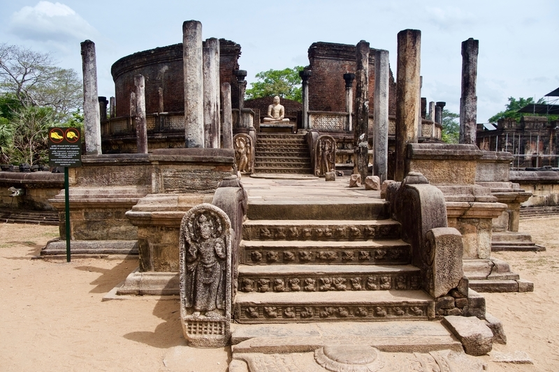 What Are the Best Tourist Places in Sri Lanka for First-Time Visitors?