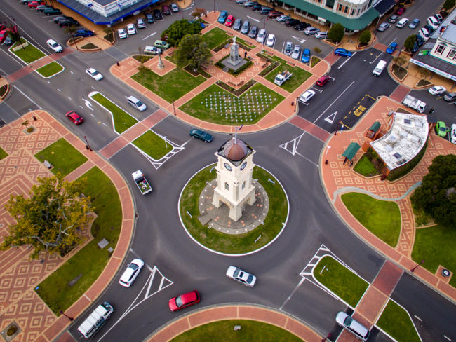 What Are the Must-See Attractions in Feilding, New Zealand?